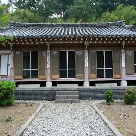 Goseong Choi Pilgan'S Old House Hotel Luaran gambar