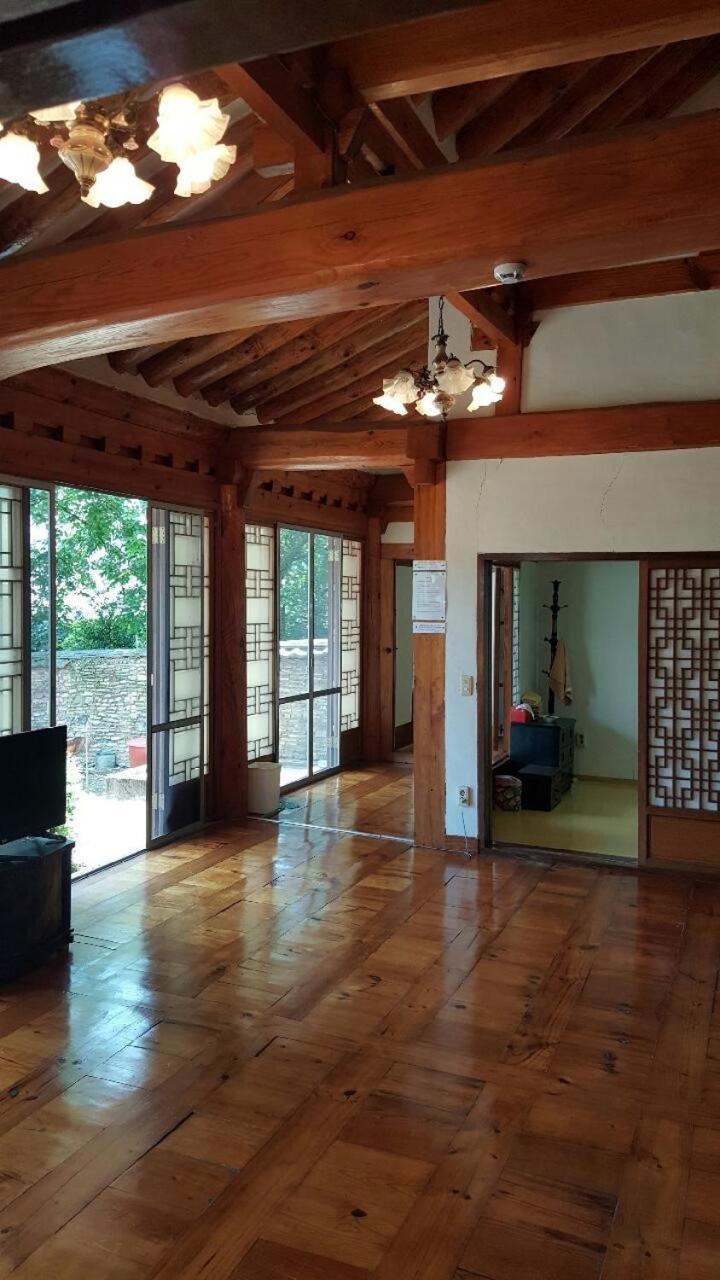 Goseong Choi Pilgan'S Old House Hotel Luaran gambar